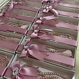 Hediye kutusunda kişiye özel inci Tesbih