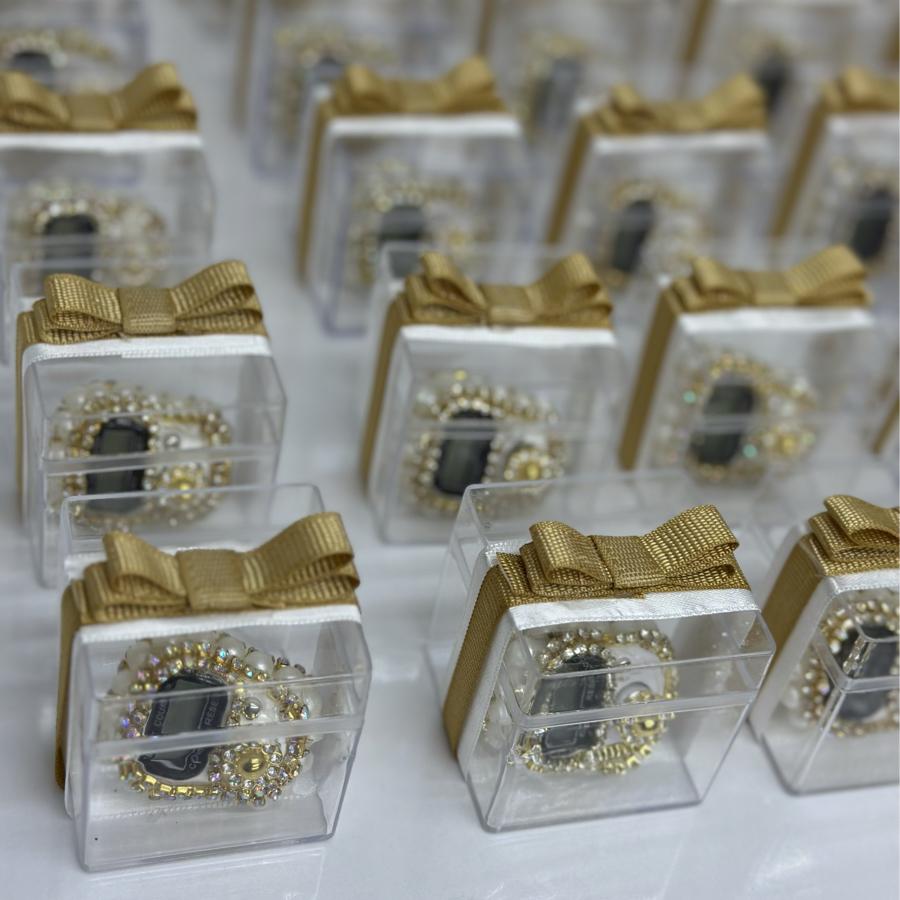 Hediye kutusunda taşlı zikirmatik